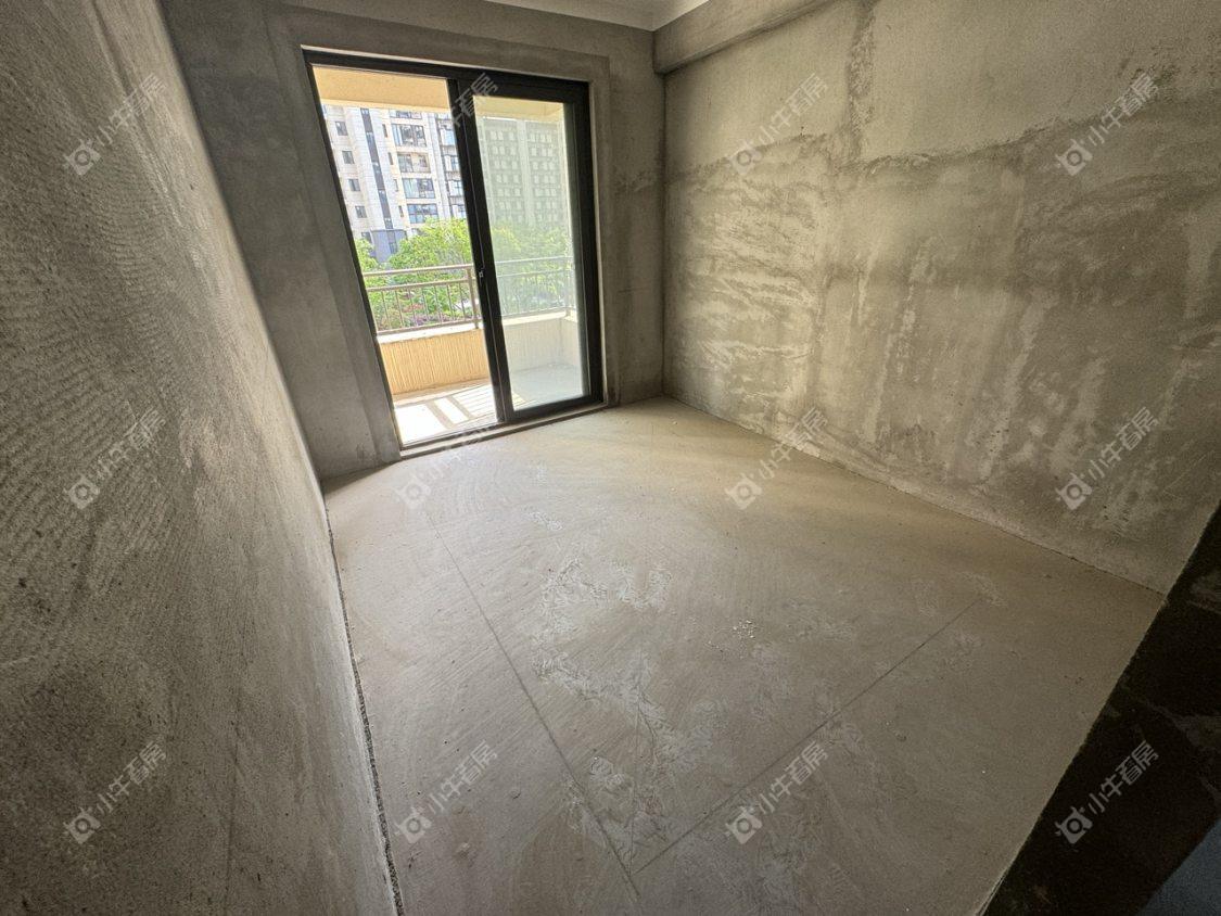 镇江凤熹台在售二手房源室内图_小牛看房