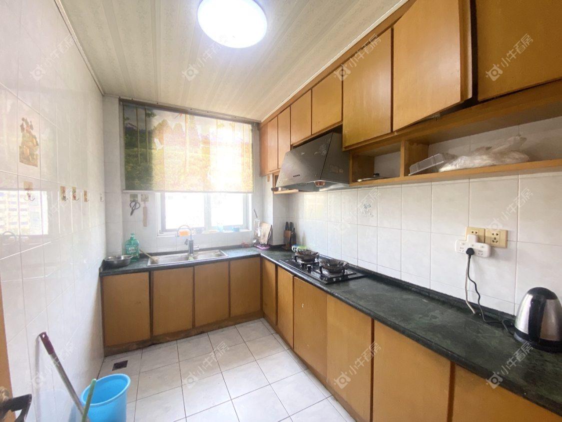 镇江华阳苑在售二手房源室内图_小牛看房