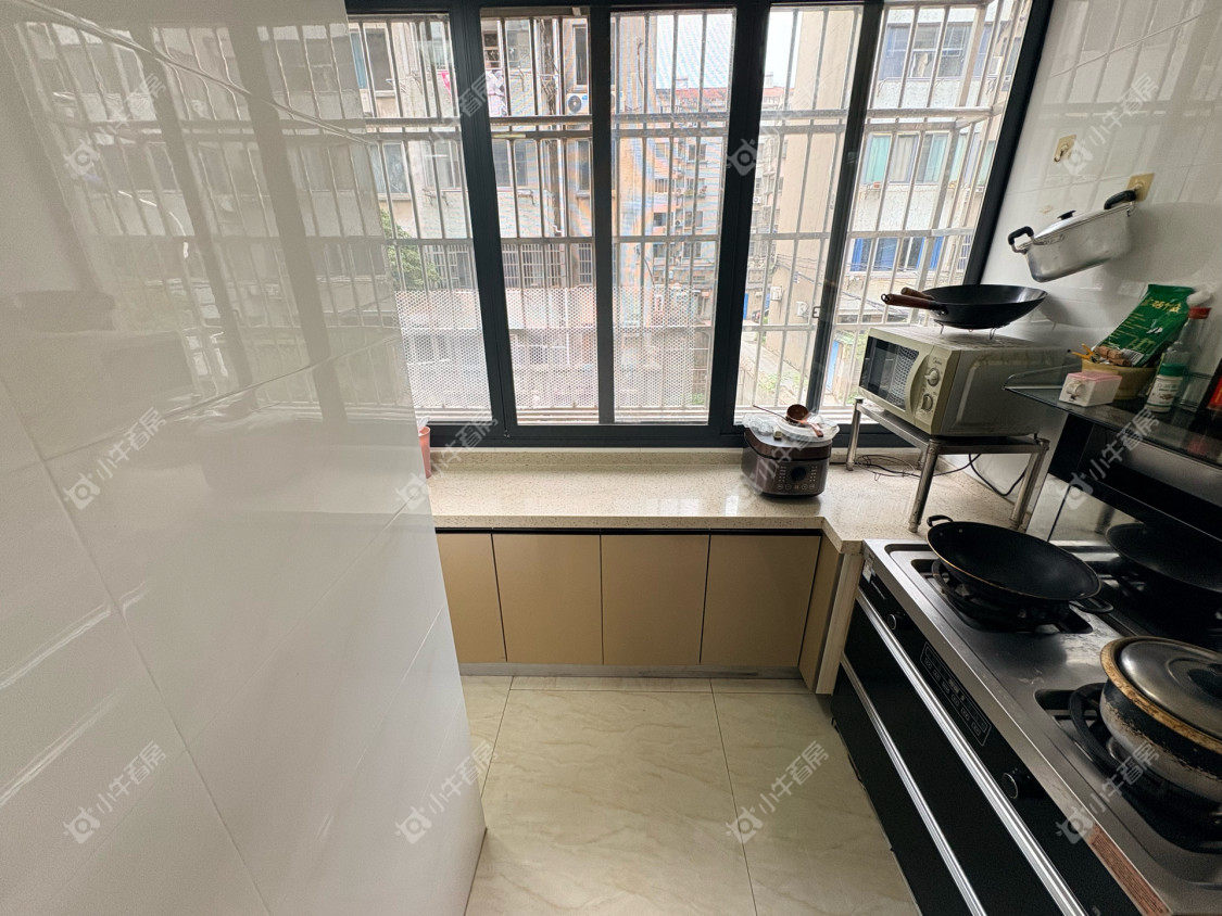 镇江台阳小区在售二手房源室内图_小牛看房