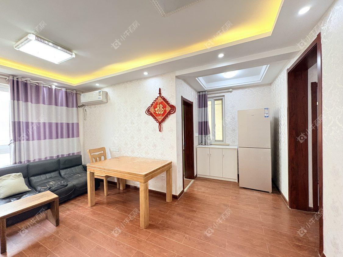 镇江惠和苑在售二手房源室内图_小牛看房