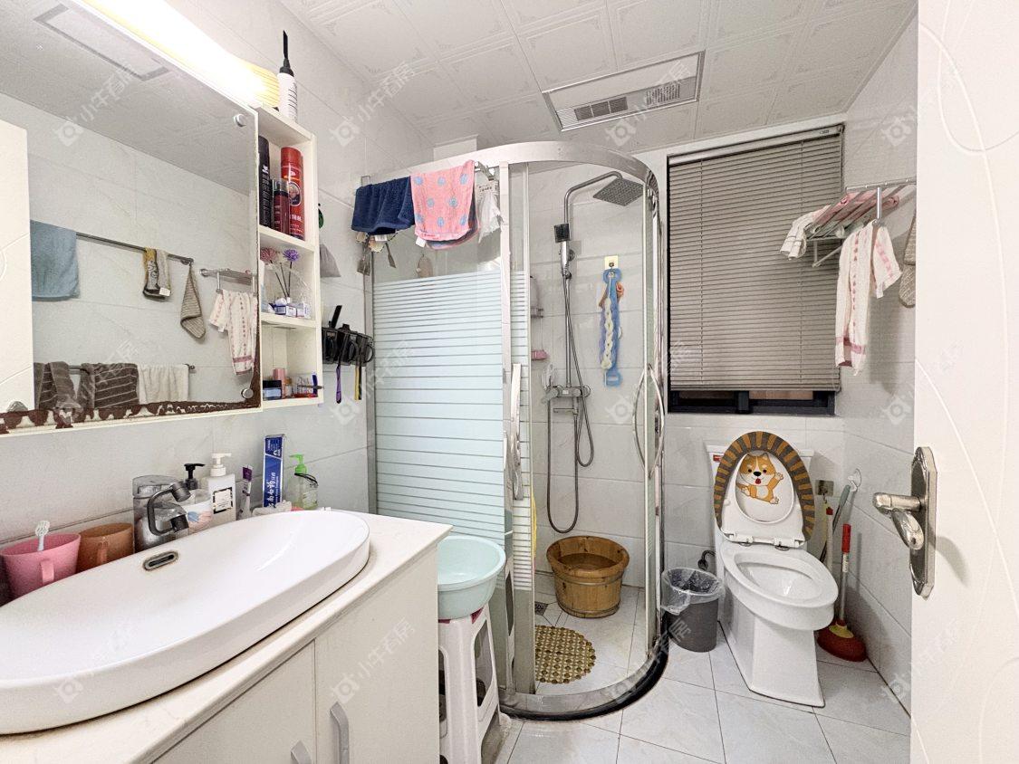 镇江华都锦城在售二手房源室内图_小牛看房