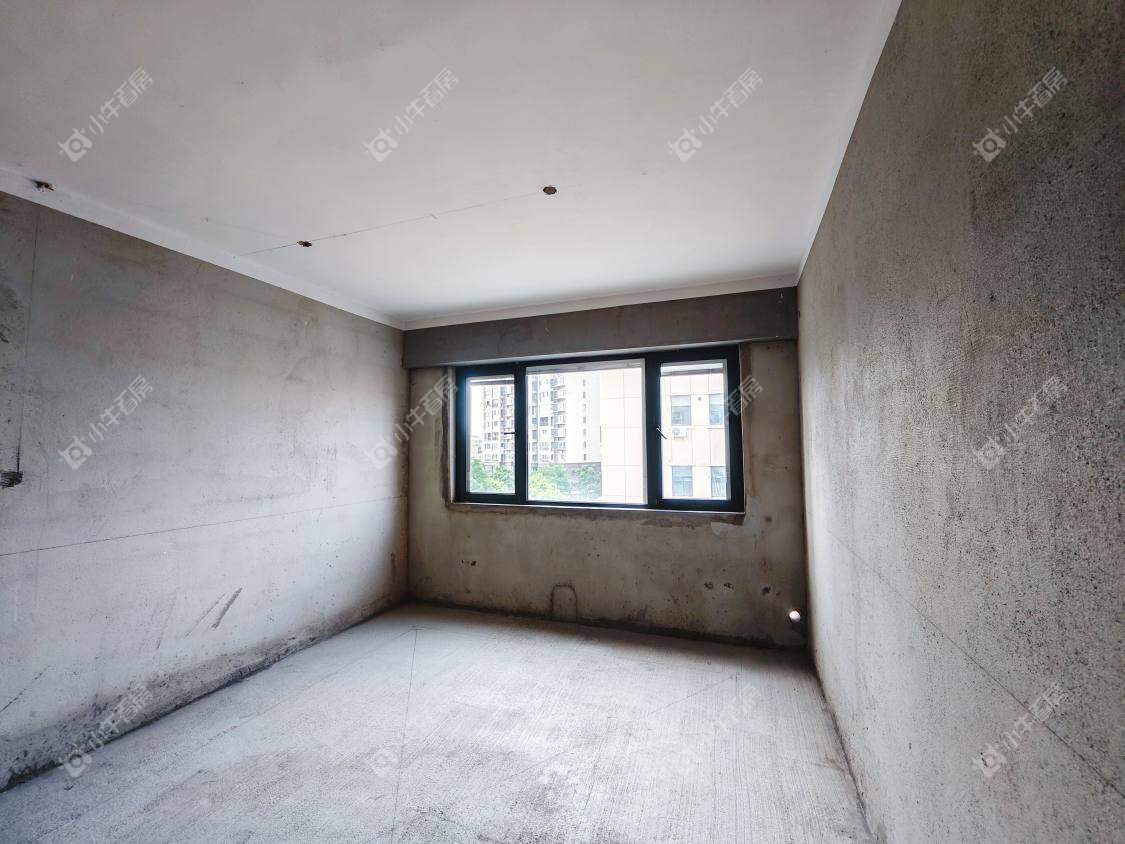 镇江粤港臻园在售二手房源室内图_小牛看房