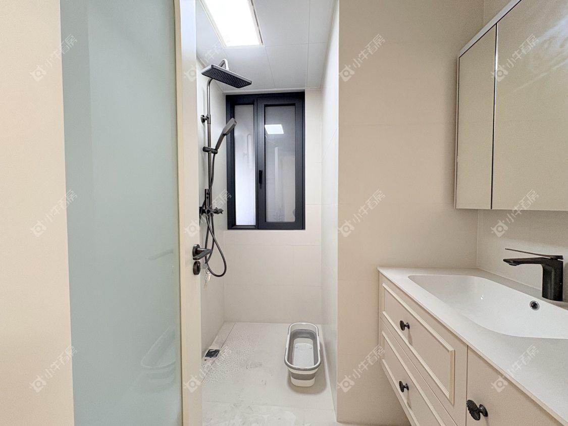 镇江大亚第一城在售二手房源室内图_小牛看房