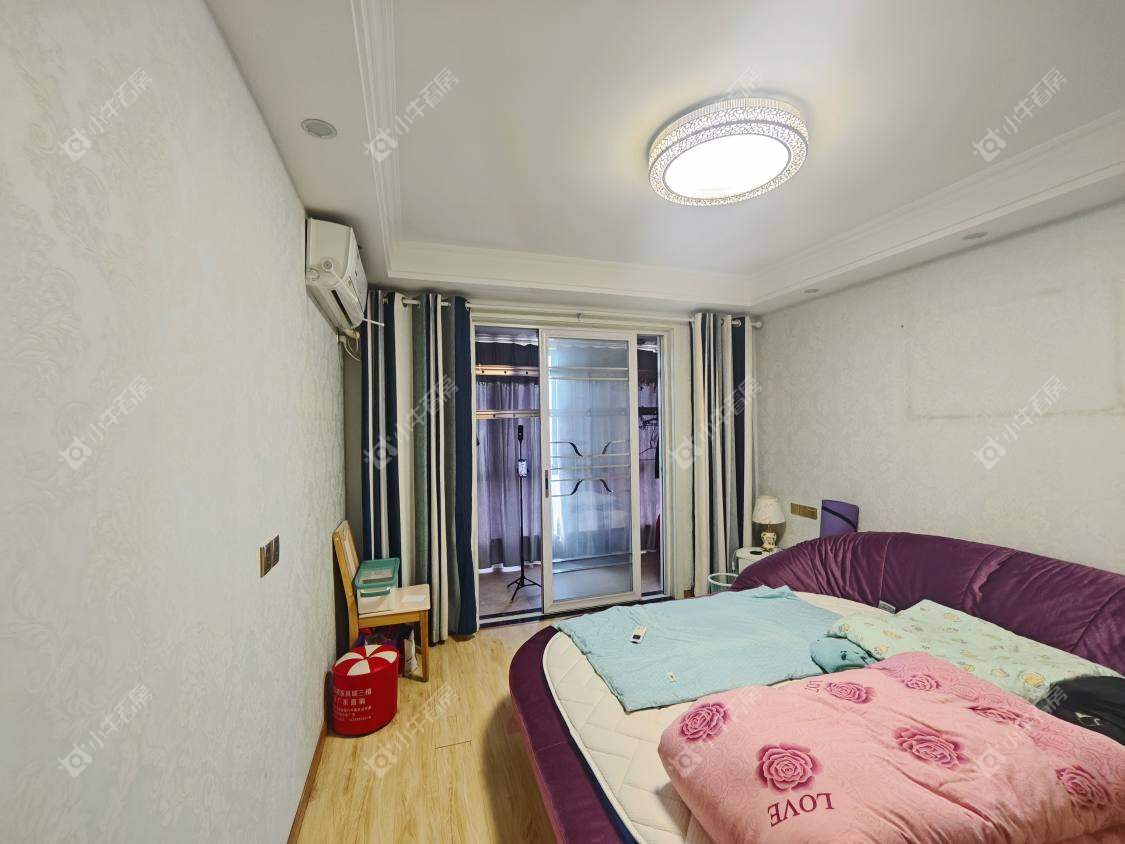 镇江御河熙岸在售二手房源室内图_小牛看房