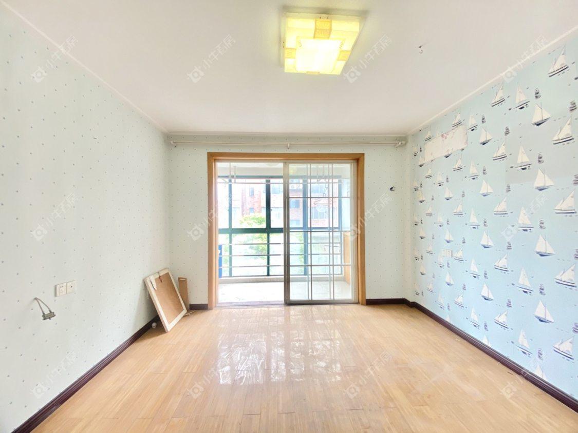 镇江芳草苑在售二手房源室内图_小牛看房