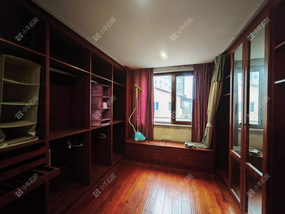 镇江金鼎城市花园别墅区在售二手房源室内图_小牛看房