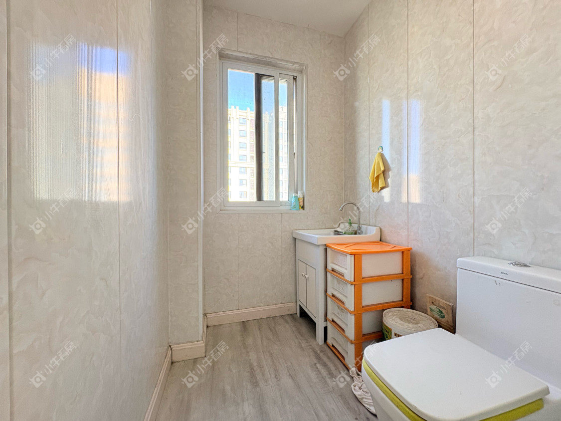 镇江汇金天地在售二手房源室内图_小牛看房