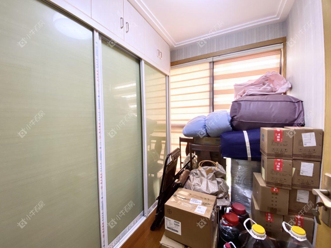 镇江信达香堤国际在售二手房源室内图_小牛看房