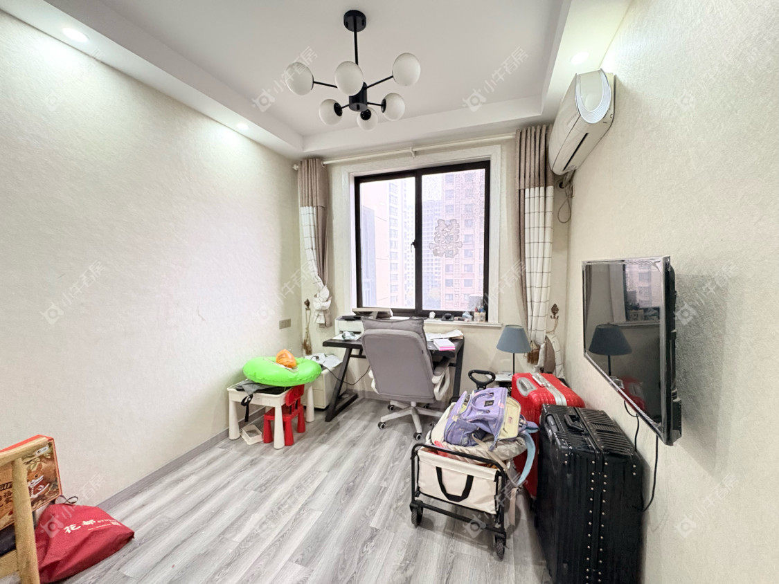 镇江信达香堤国际在售二手房源室内图_小牛看房