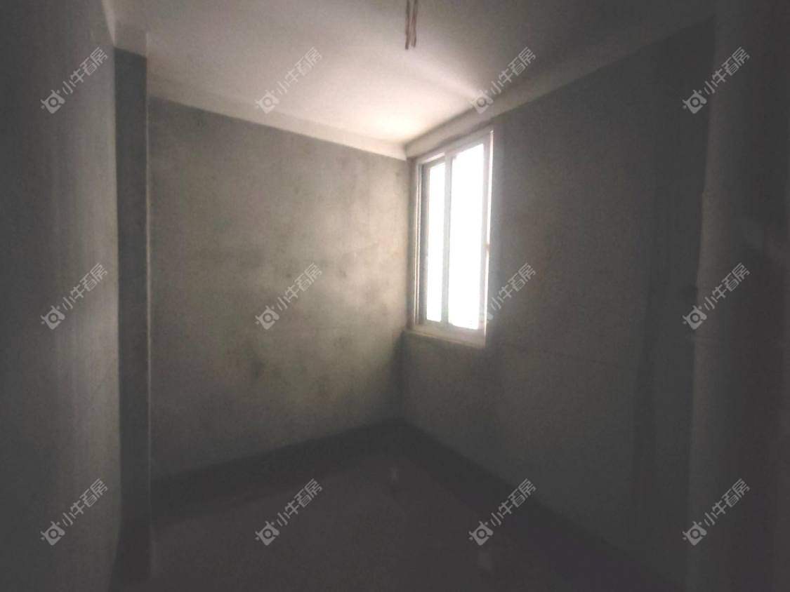 镇江美域湾在售二手房源室内图_小牛看房