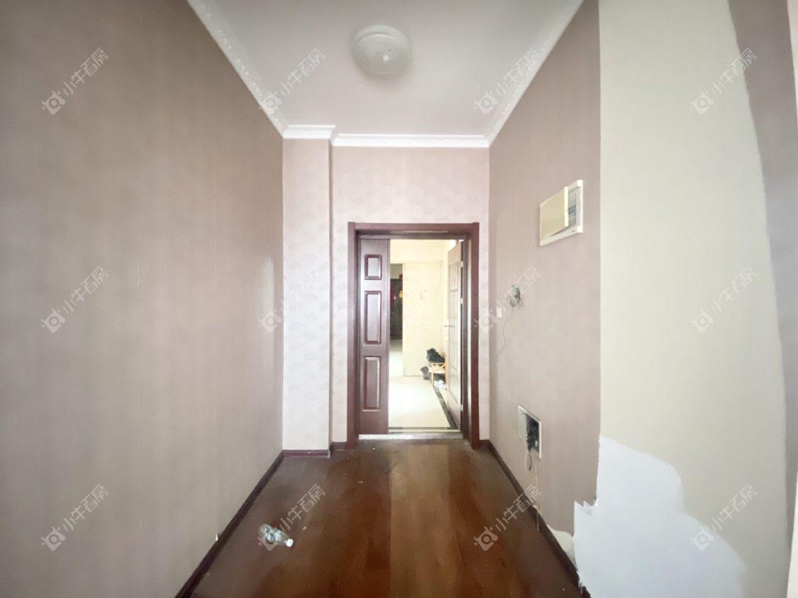 镇江天波城在售二手房源室内图_小牛看房