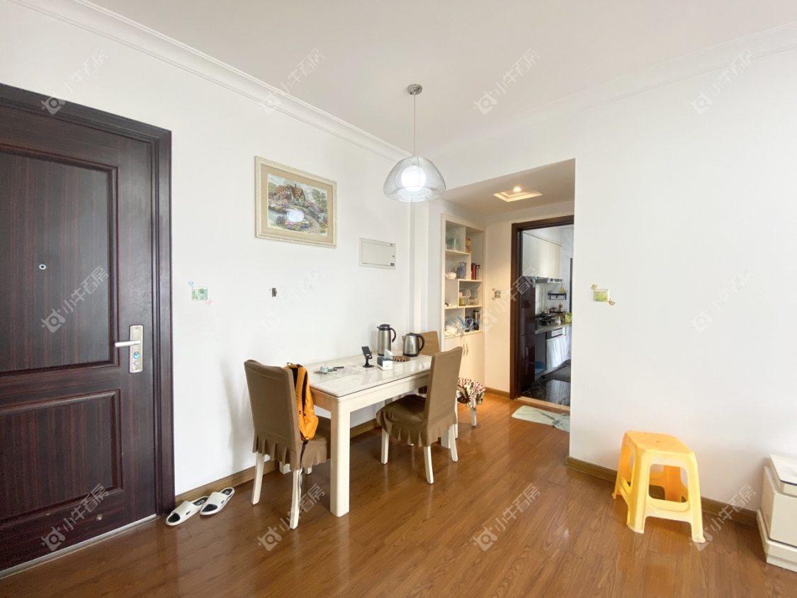 镇江碧桂园在售二手房源室内图_小牛看房