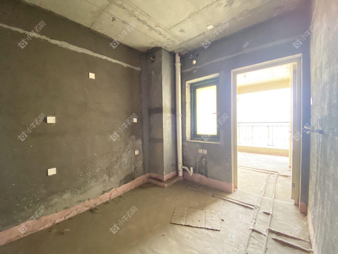 镇江恒大城在售二手房源室内图_小牛看房