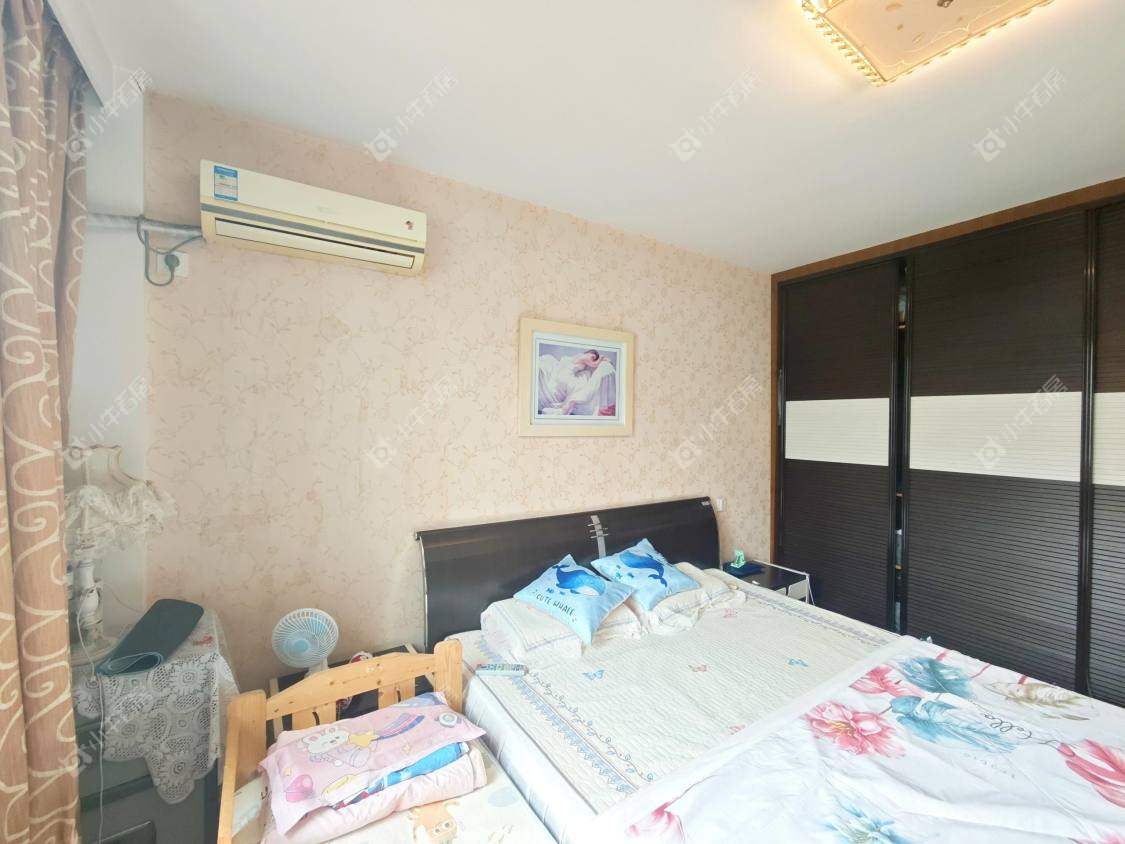 镇江世纪东升在售二手房源室内图_小牛看房