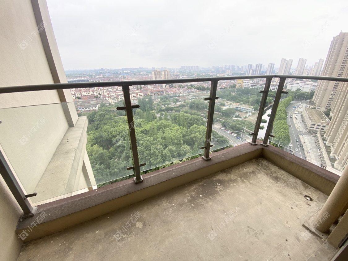 镇江荣城国际（藏龙御景）在售二手房源室内图_小牛看房