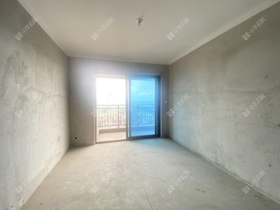 镇江碧桂园樾府在售二手房源室内图_小牛看房