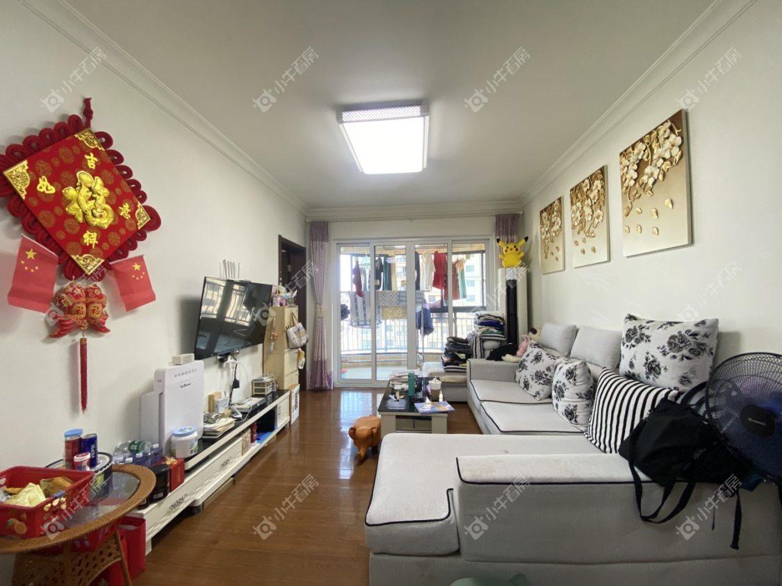 镇江碧桂园在售二手房源室内图_小牛看房