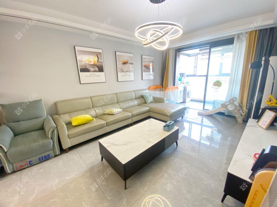 镇江华都幸福里在售二手房源室内图_小牛看房