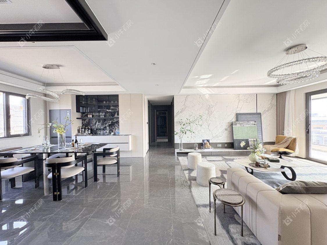 镇江金茂云镜府在售二手房源室内图_小牛看房