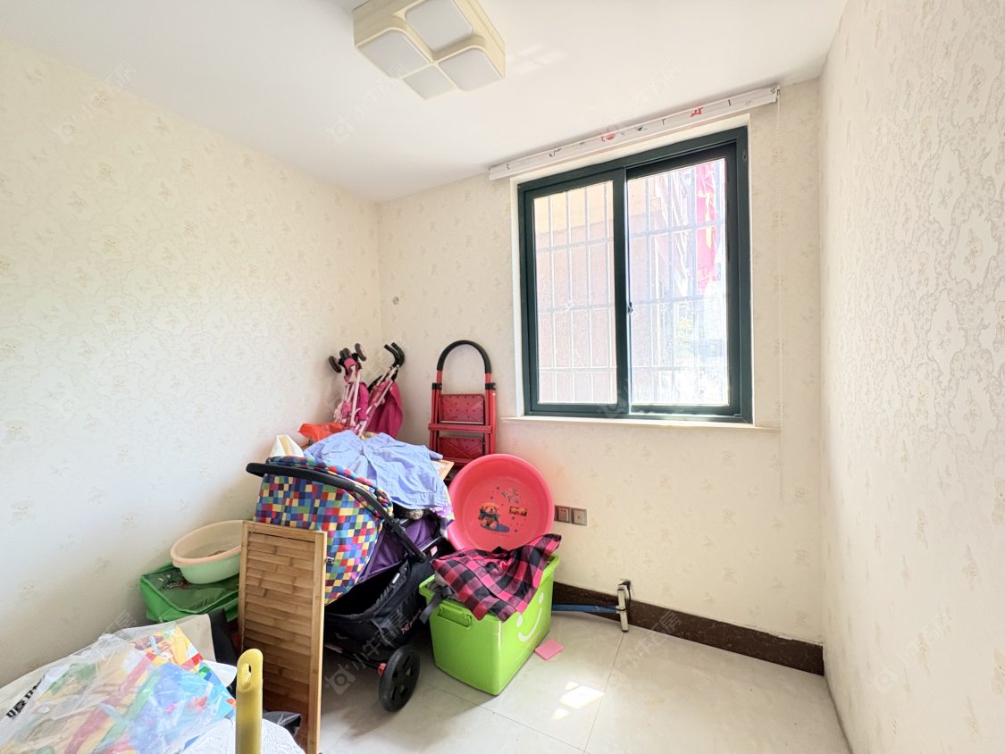 镇江欧洲城在售二手房源室内图_小牛看房