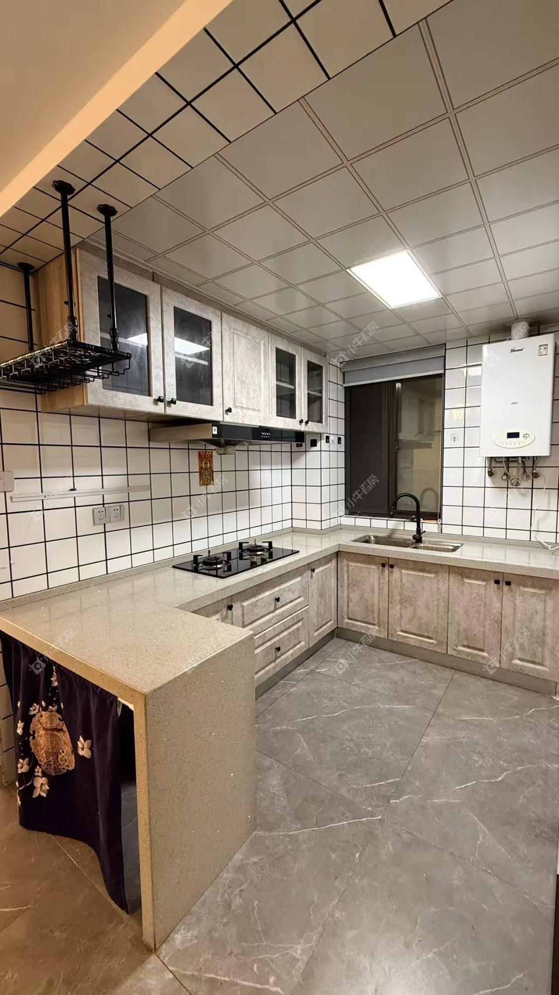 镇江华都锦城在售二手房源室内图_小牛看房