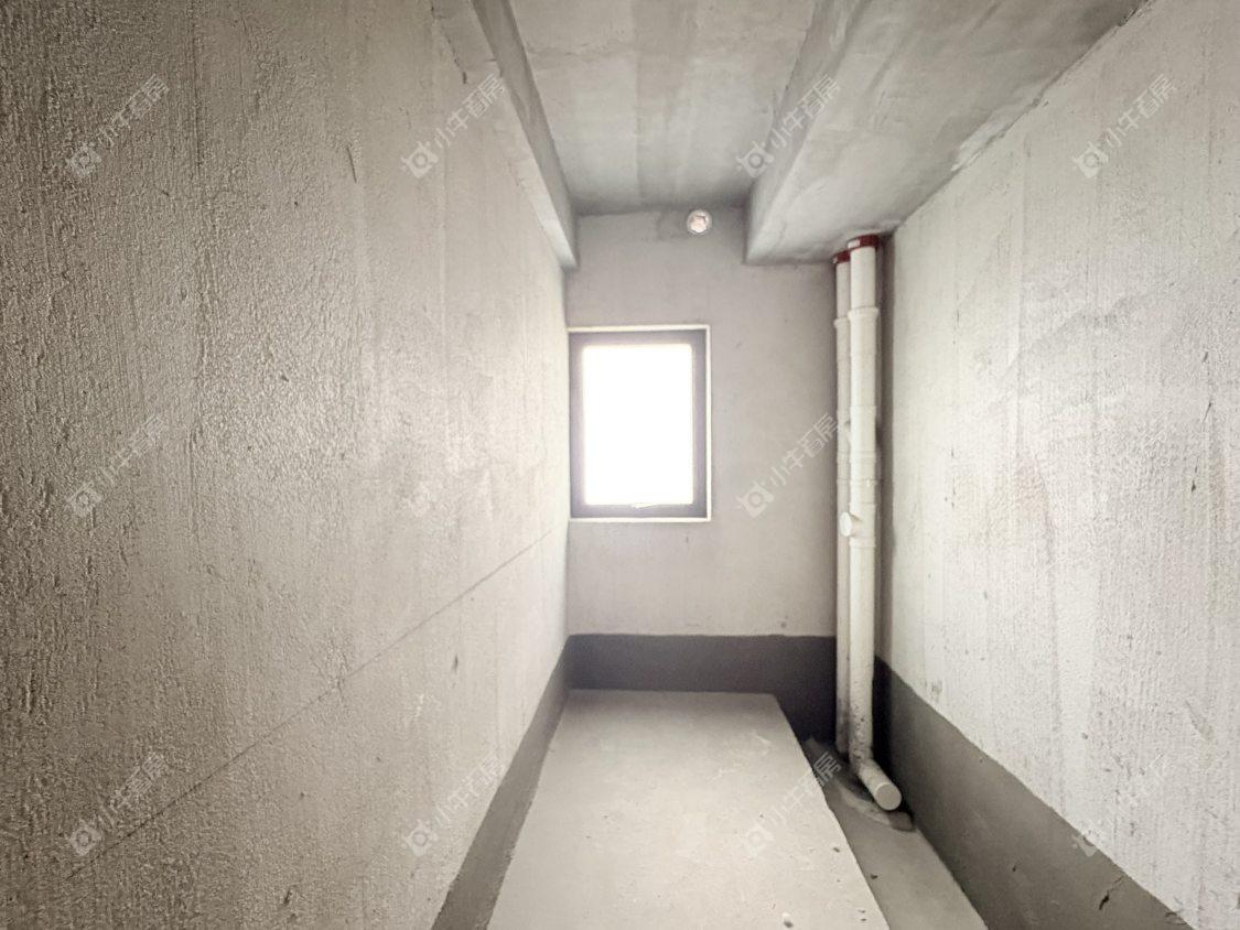 镇江汇金天地在售二手房源室内图_小牛看房