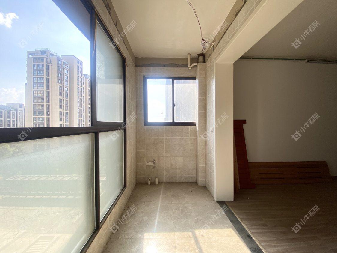 镇江滨河凤凰城在售二手房源室内图_小牛看房
