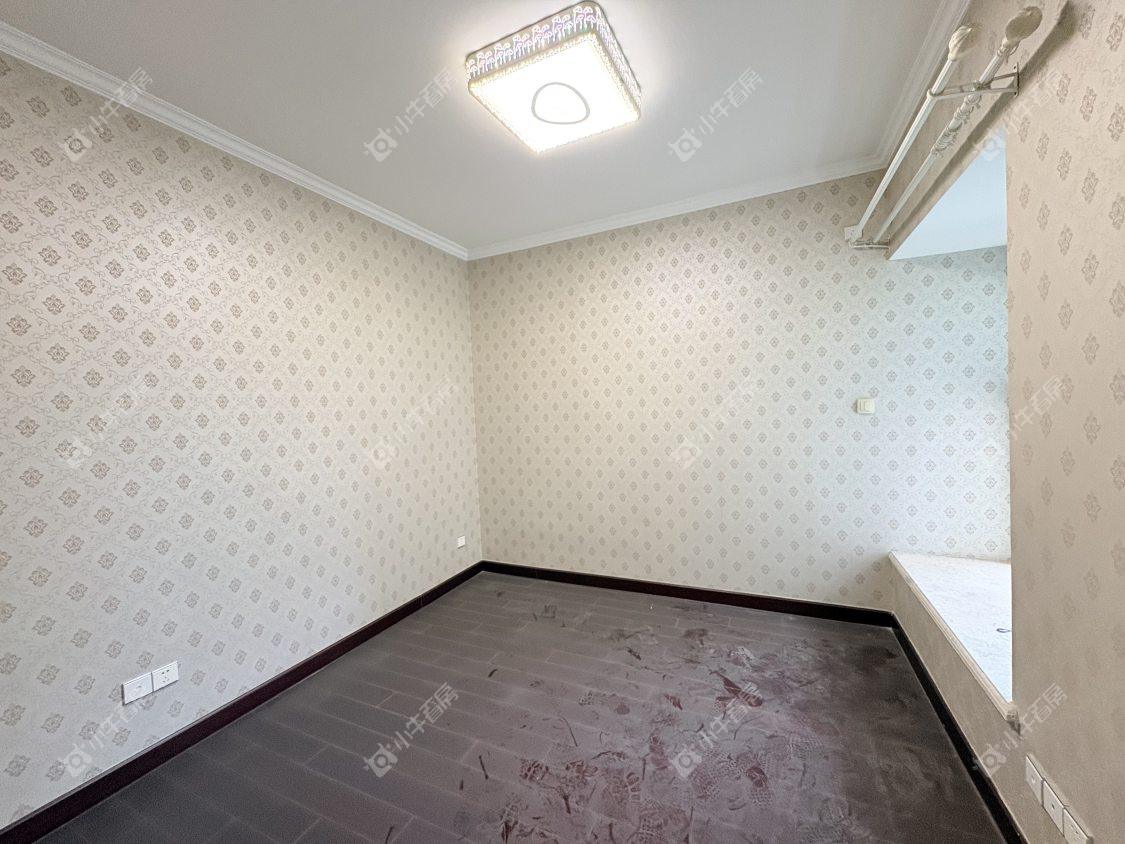 镇江恒大名都一期在售二手房源室内图_小牛看房