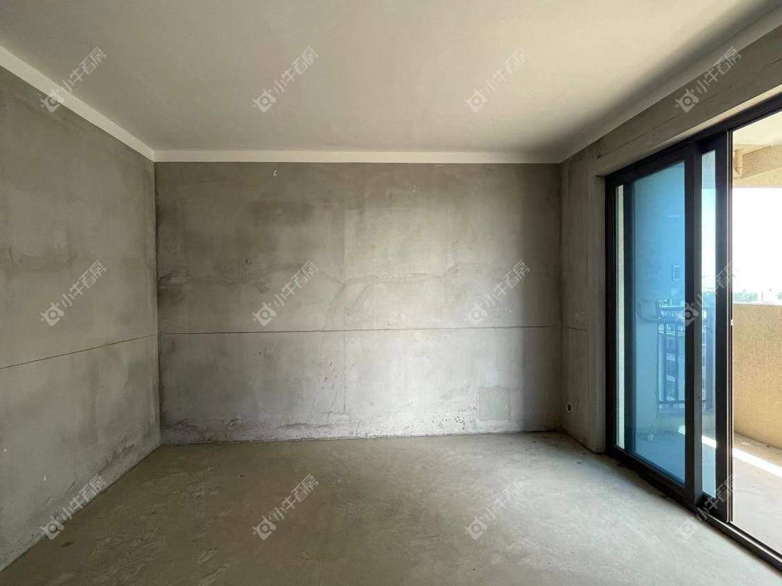 镇江碧桂园樾府在售二手房源室内图_小牛看房