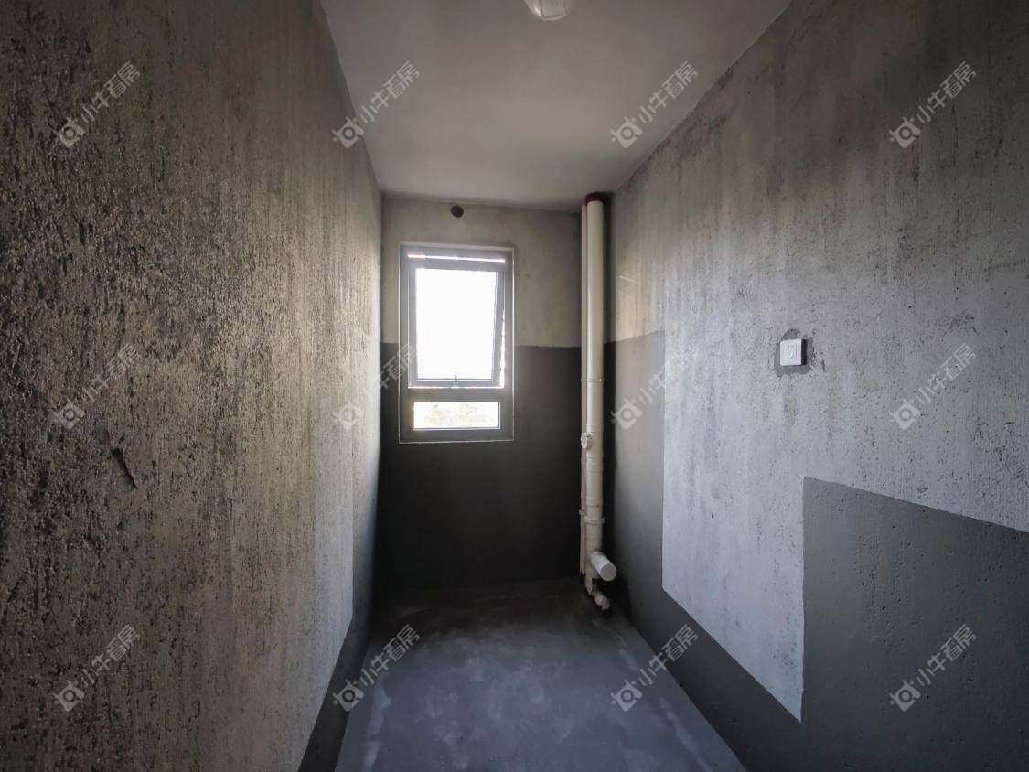 镇江金茂国际社区在售二手房源室内图_小牛看房