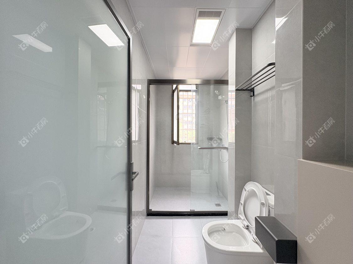 镇江华南新村在售二手房源室内图_小牛看房