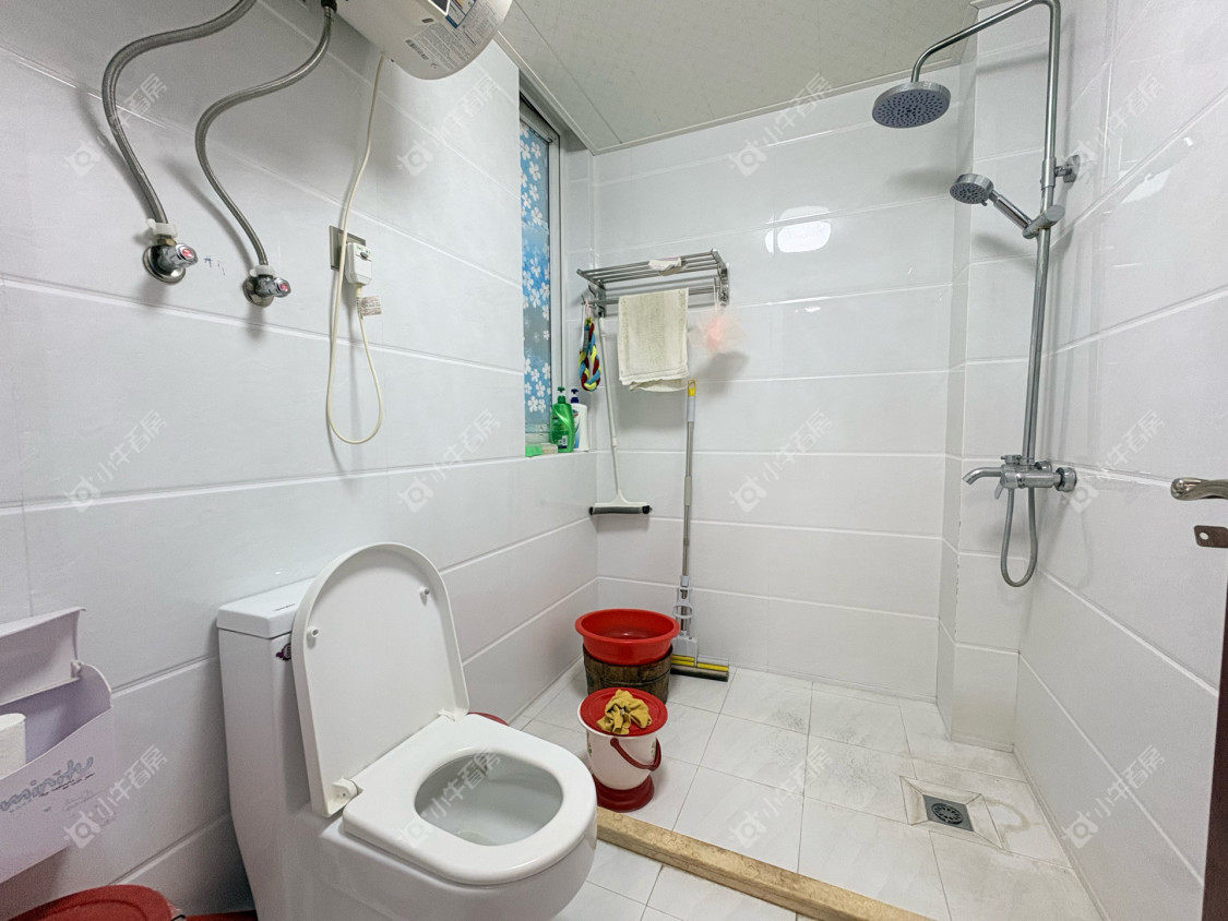 镇江凰嘉花苑在售二手房源室内图_小牛看房