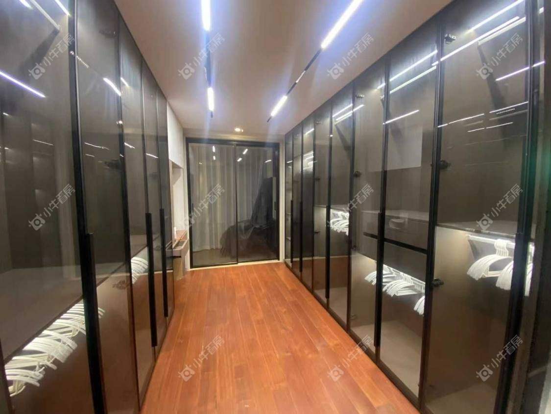 镇江红星天铂在售二手房源室内图_小牛看房