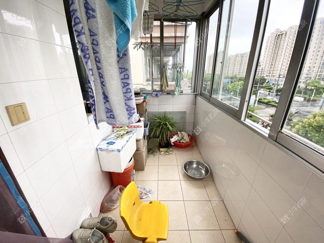 镇江华南新二村在售二手房源室内图_小牛看房