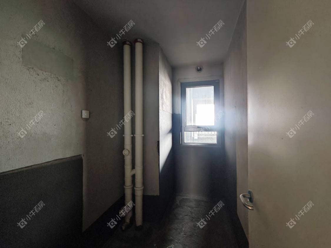 镇江金茂国际社区在售二手房源室内图_小牛看房