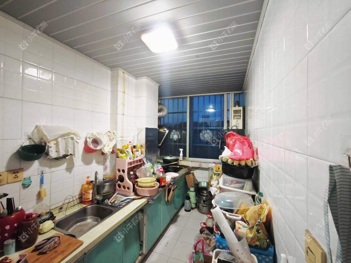 镇江凤美新村在售二手房源室内图_小牛看房