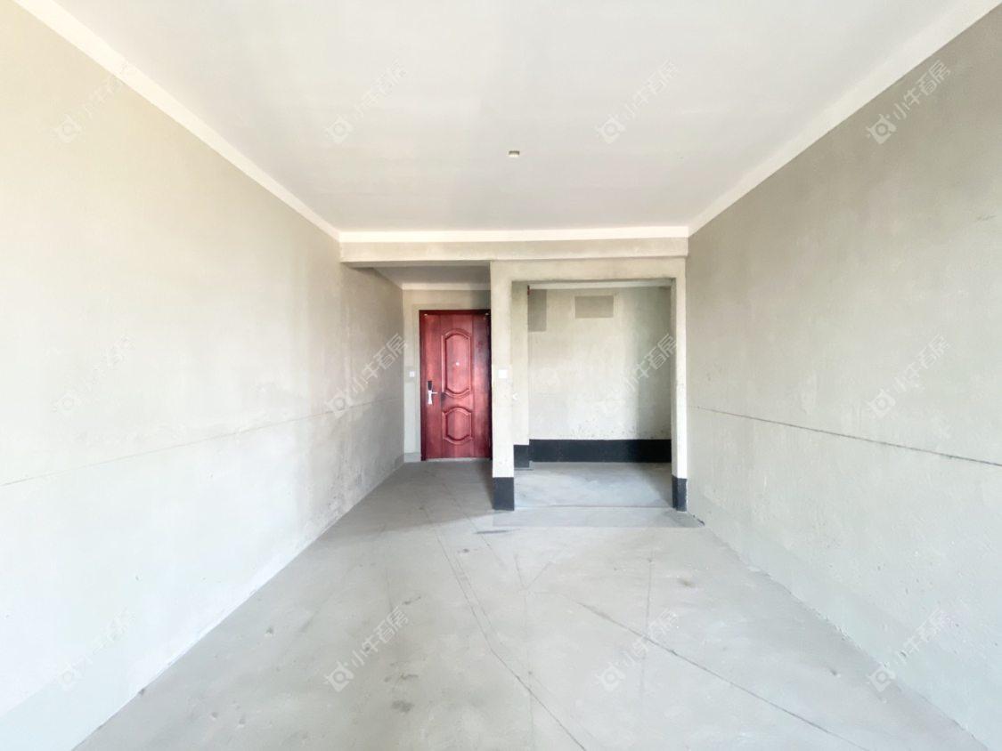 镇江碧桂园樾府在售二手房源室内图_小牛看房