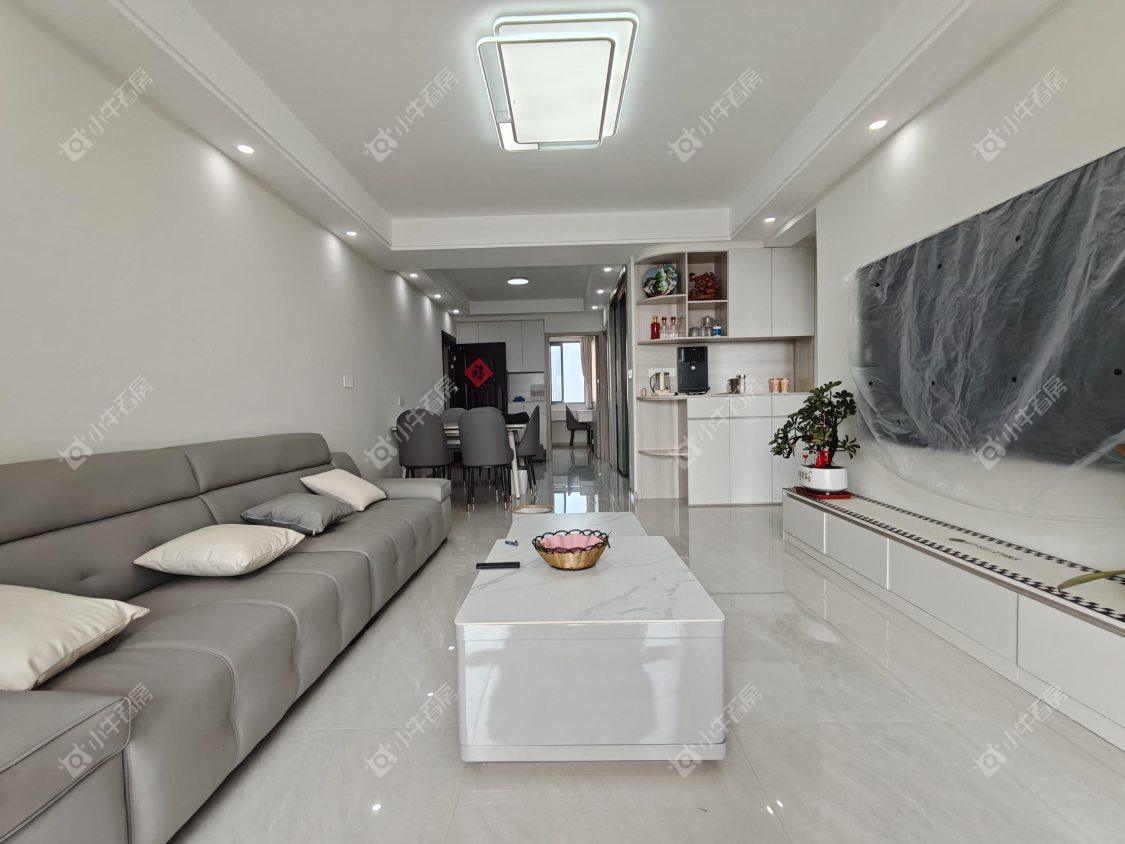 镇江翡翠林花园（天福花园）在售二手房源室内图_小牛看房