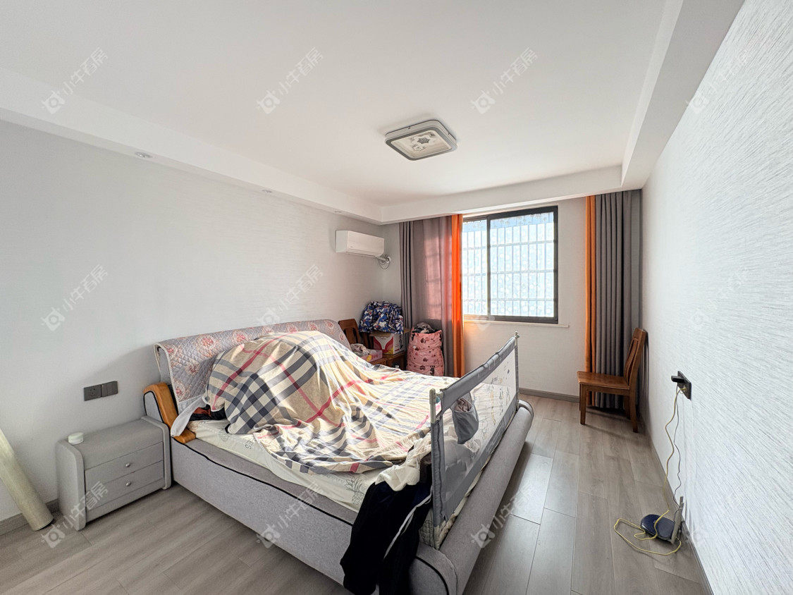 镇江凤凰新村在售二手房源室内图_小牛看房