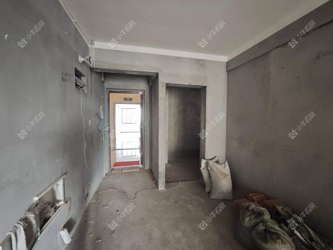 镇江华都幸福里在售二手房源室内图_小牛看房