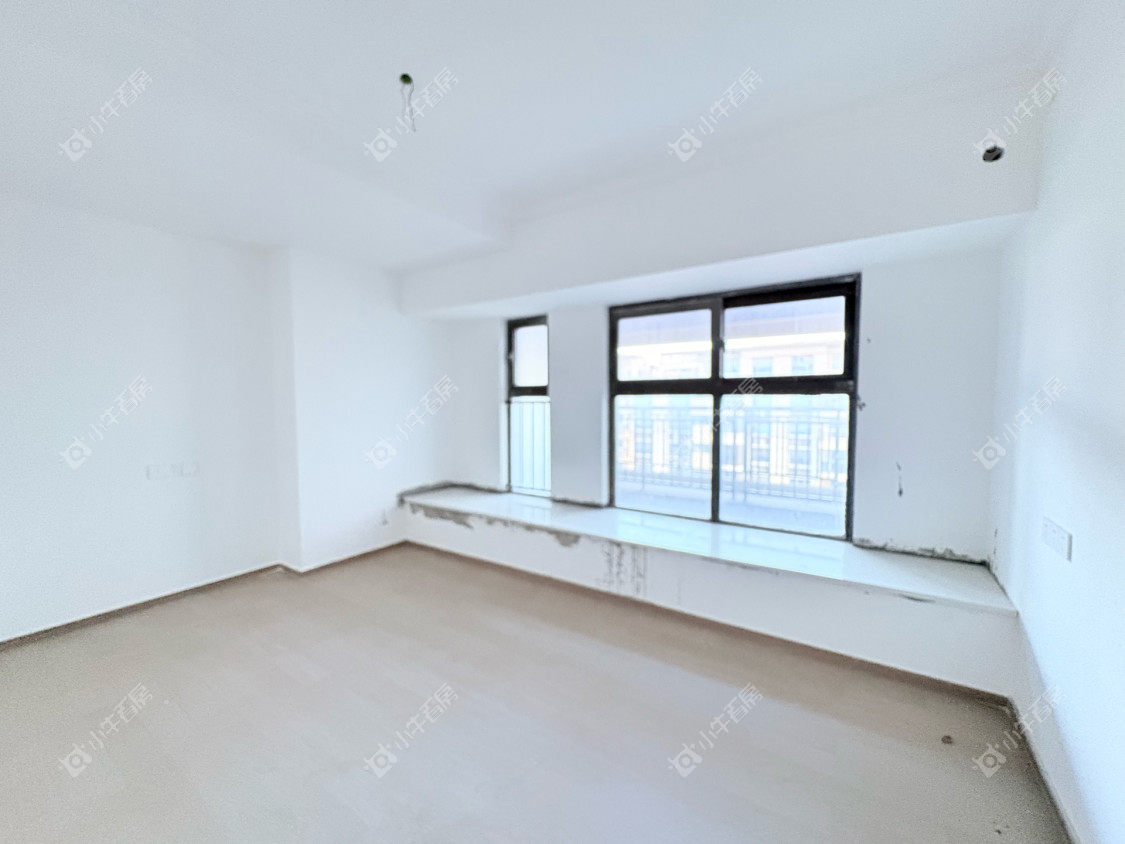 镇江碧桂园樾府在售二手房源室内图_小牛看房