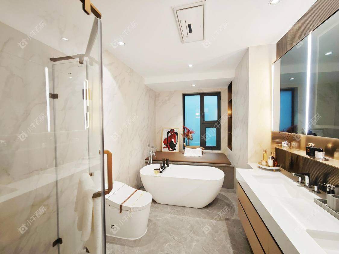 镇江中海臻如府在售二手房源室内图_小牛看房