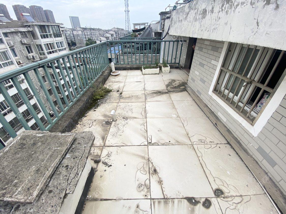 镇江丹金家园在售二手房源室内图_小牛看房