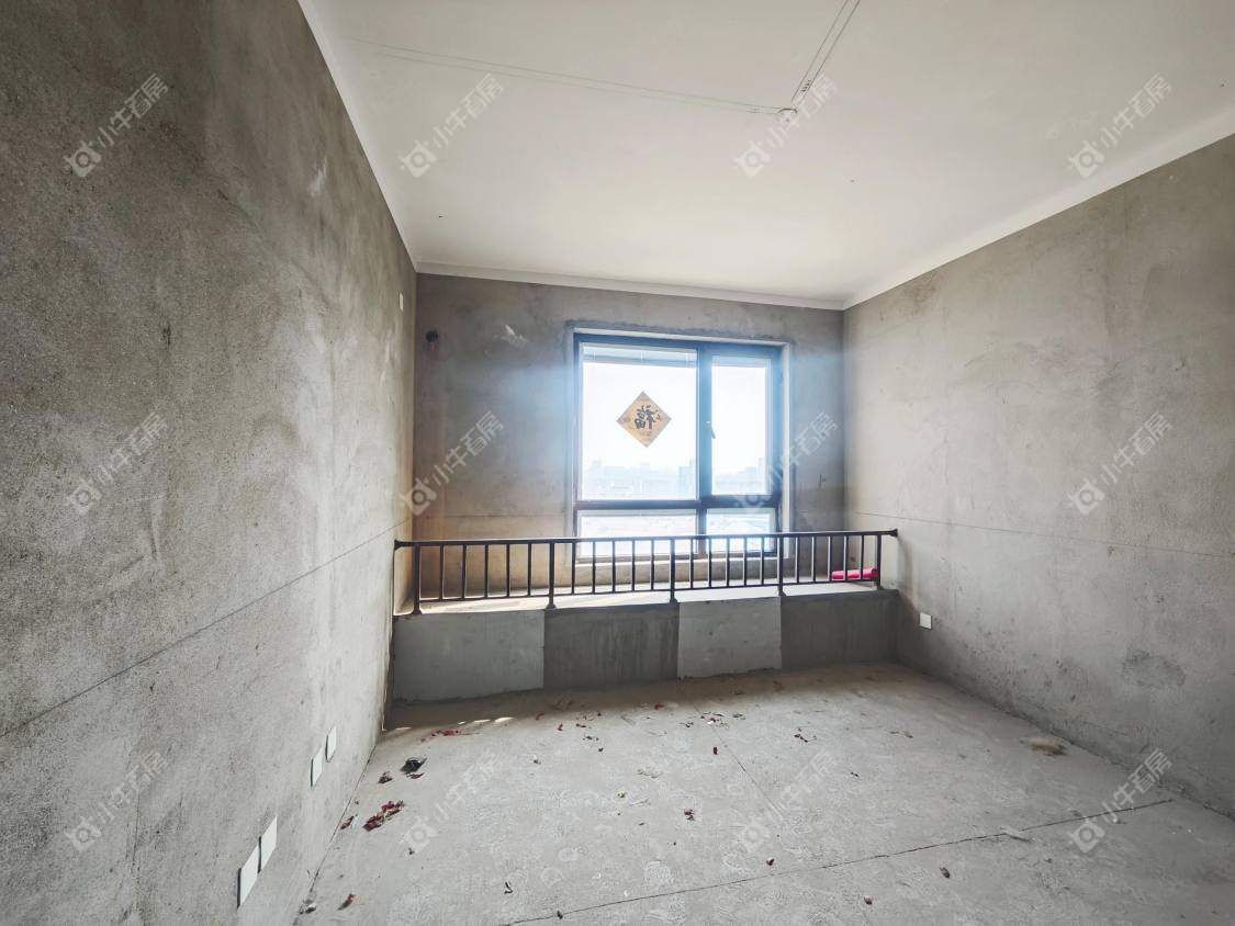 镇江荣城国际（中央公馆）在售二手房源室内图_小牛看房