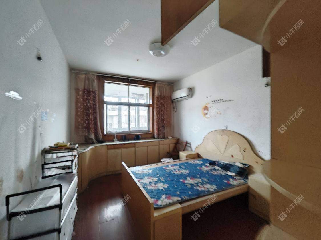 镇江华南新村在售二手房源室内图_小牛看房