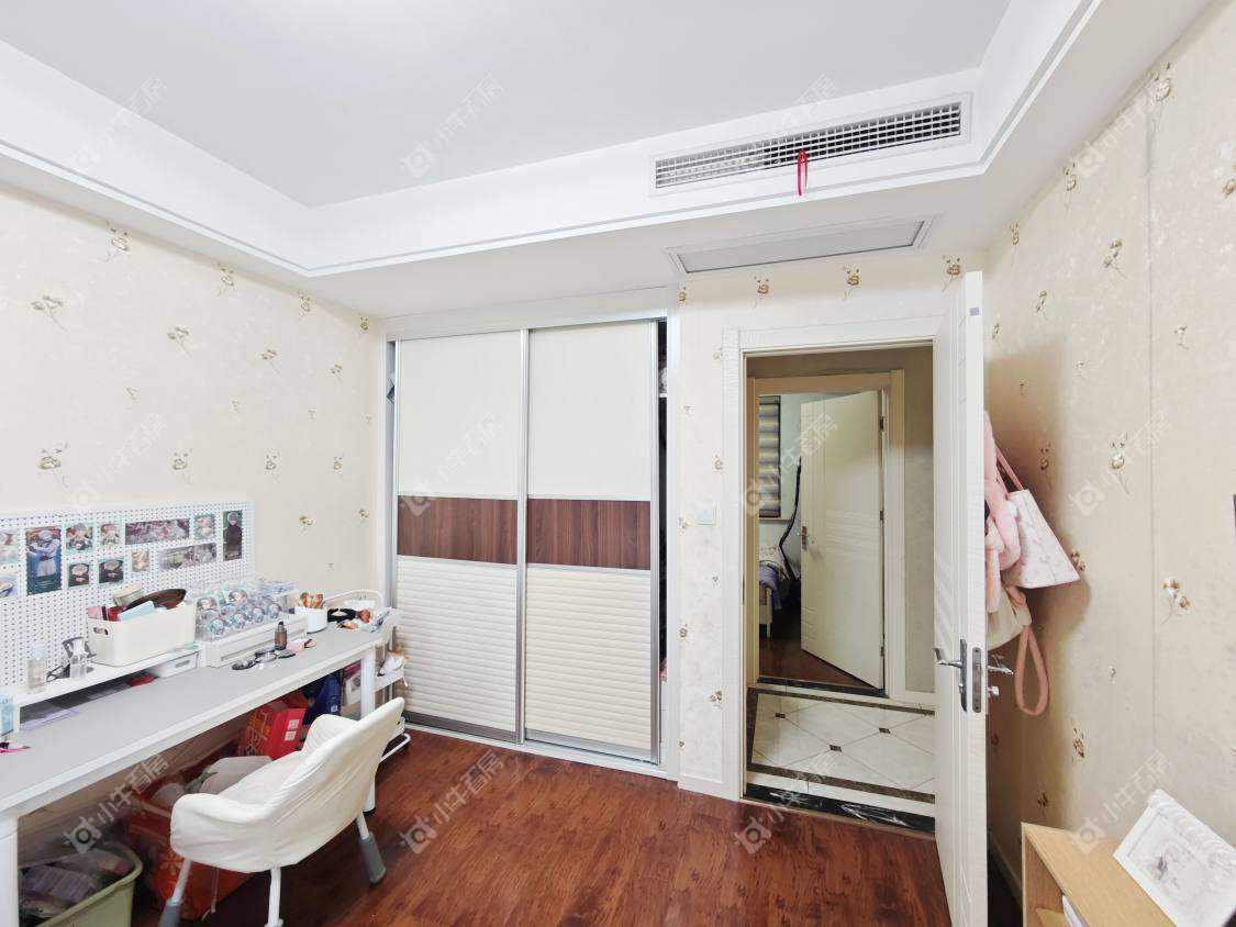 镇江华都幸福里在售二手房源室内图_小牛看房