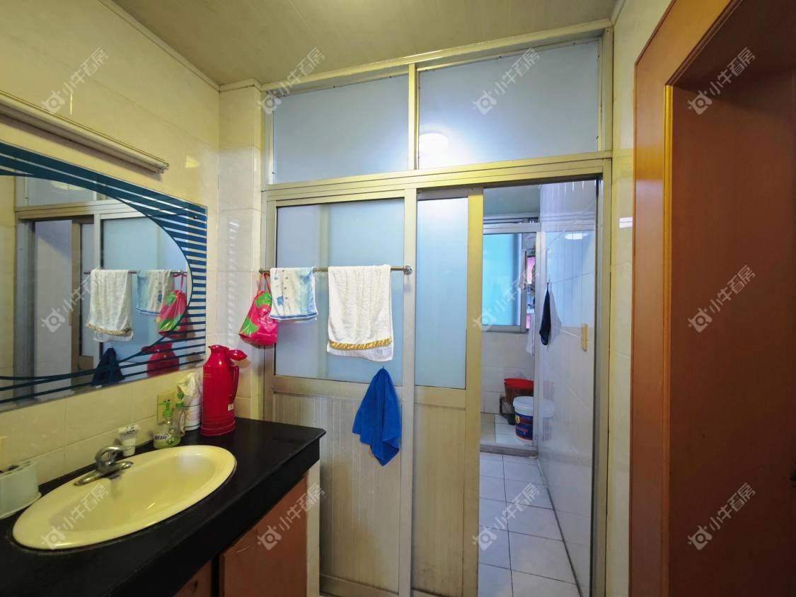 镇江百合苑在售二手房源室内图_小牛看房