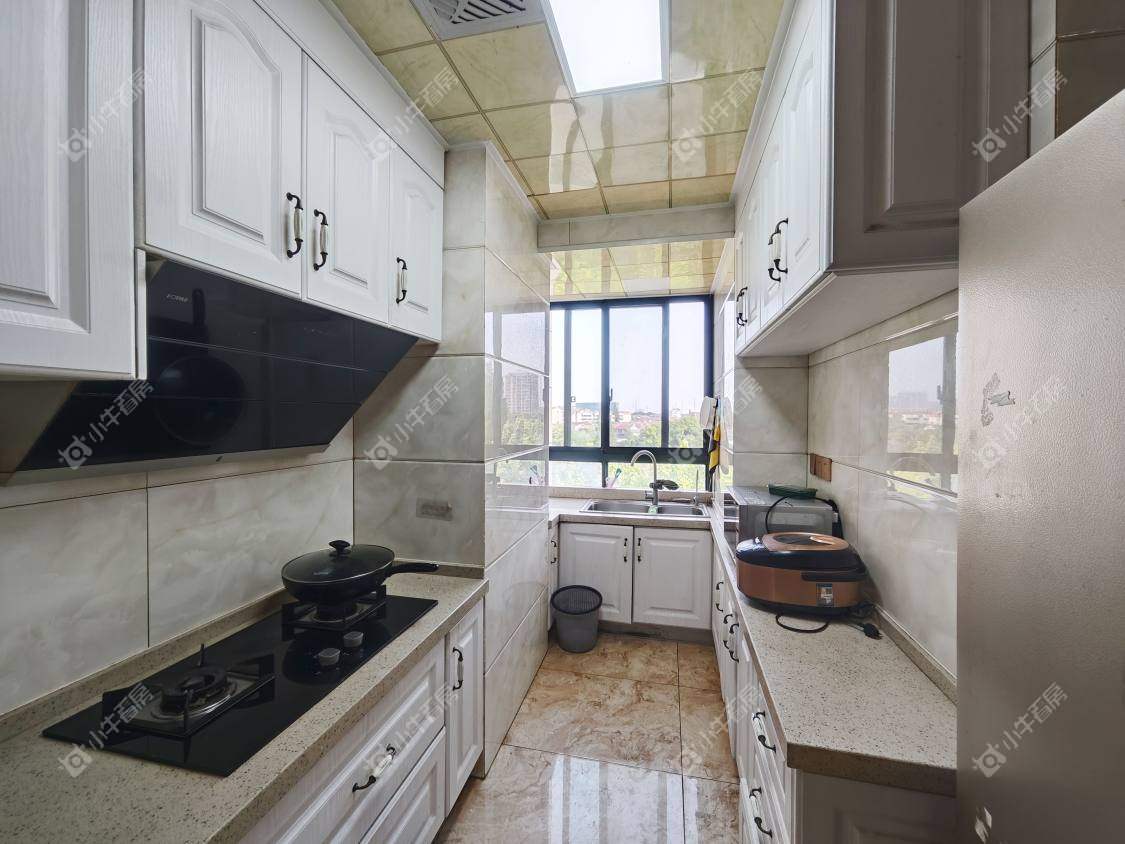 镇江荣城国际一期在售二手房源室内图_小牛看房