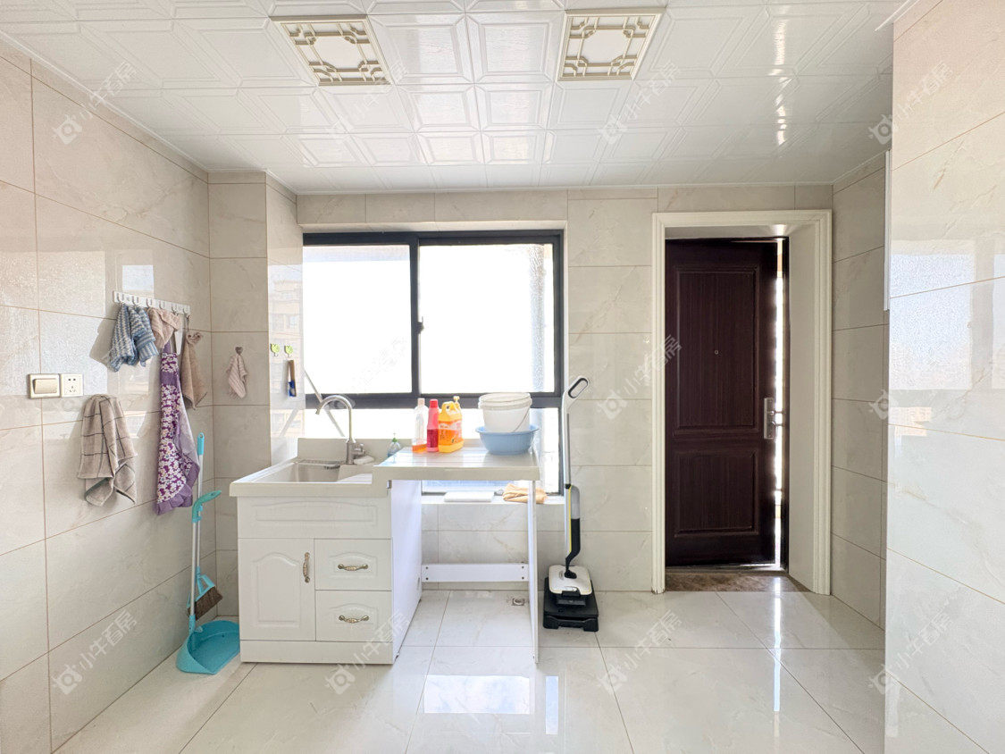 镇江碧桂园在售二手房源室内图_小牛看房