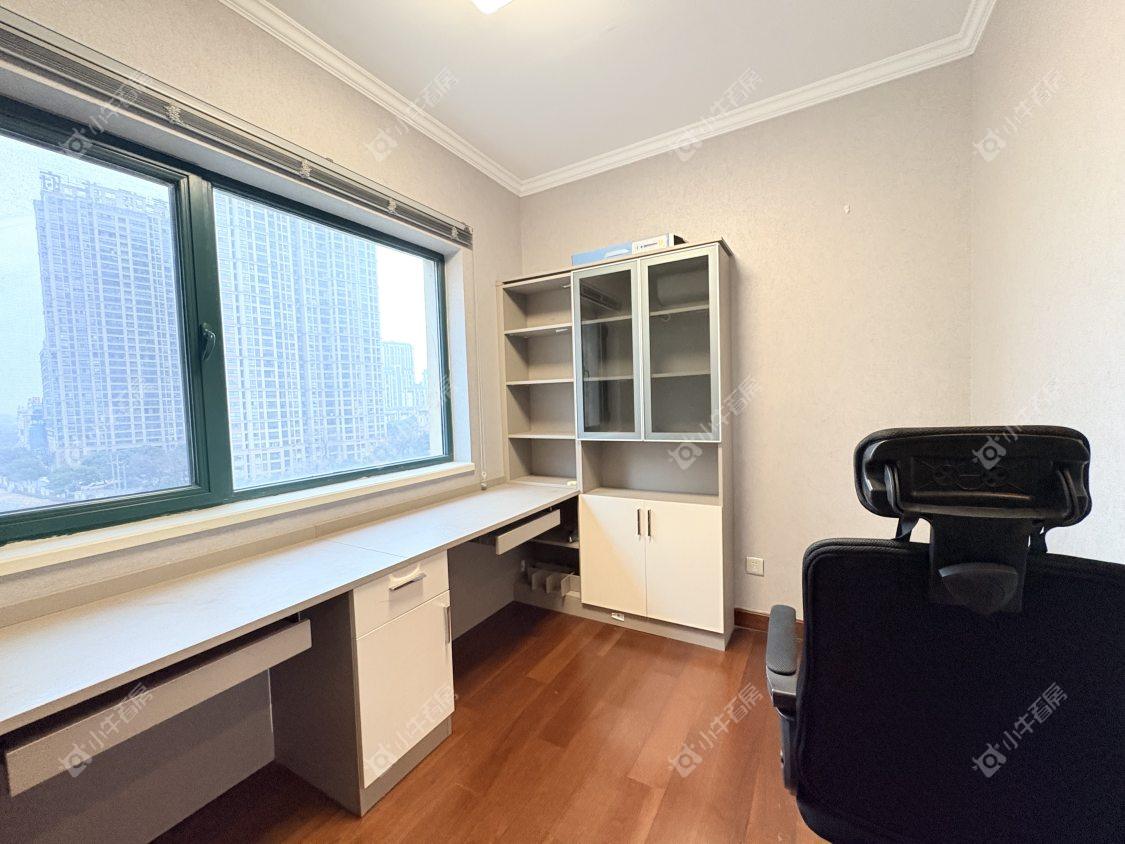 镇江恒大名都二三期在售二手房源室内图_小牛看房